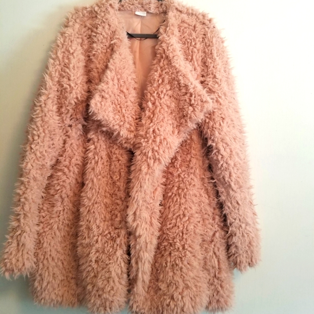 New Direction Sherpa coat, like new, super soft, pink 2XL